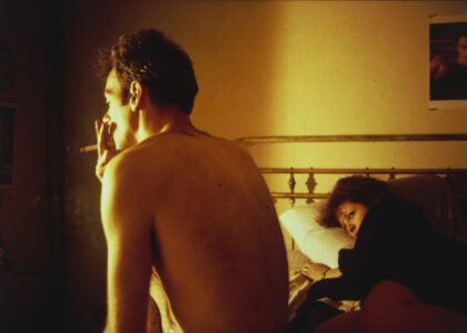 nan and brian in bed, de nan goldin
