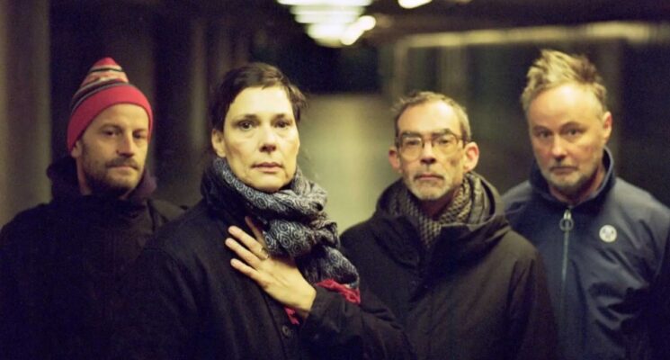 Stereolab en el C Art Media: música de fondo marxista para el día en que ganó Mamdani