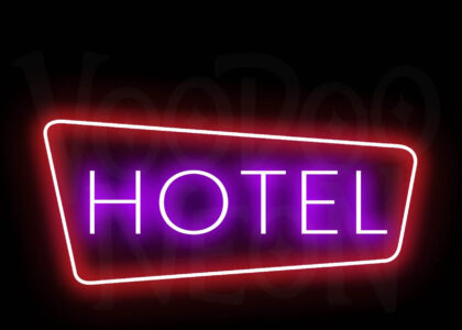 cartel luminoso hotel