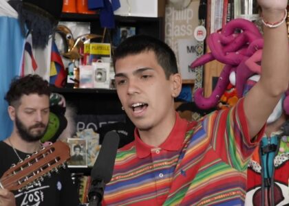 Milo J en Tiny Desk